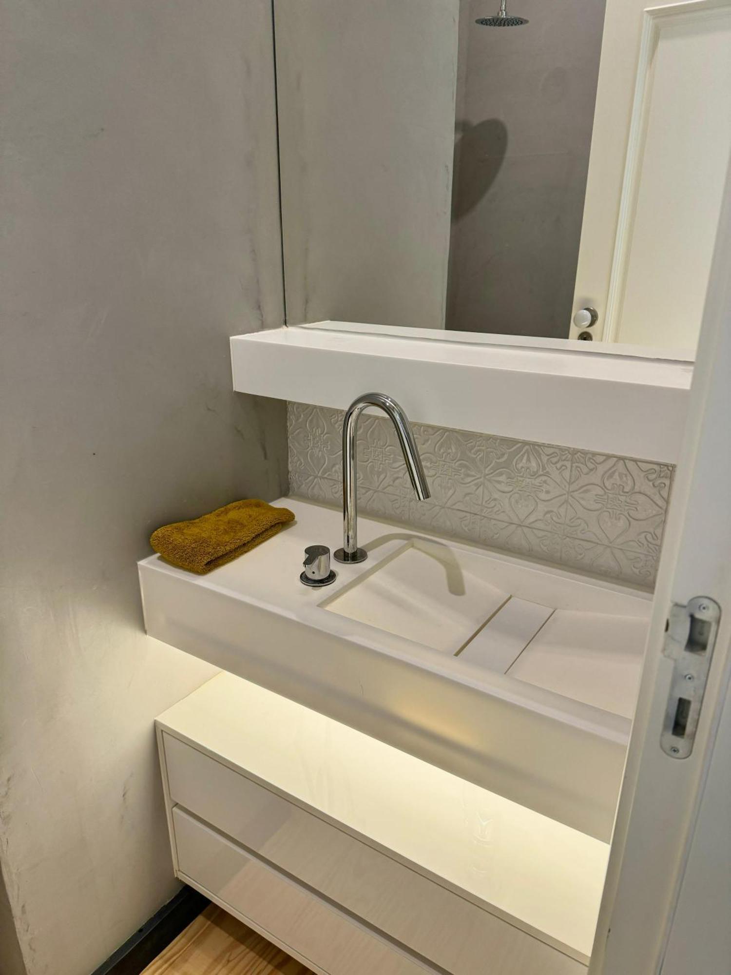 Quarto Na Baixa Wc Privativo Lisboa المظهر الخارجي الصورة